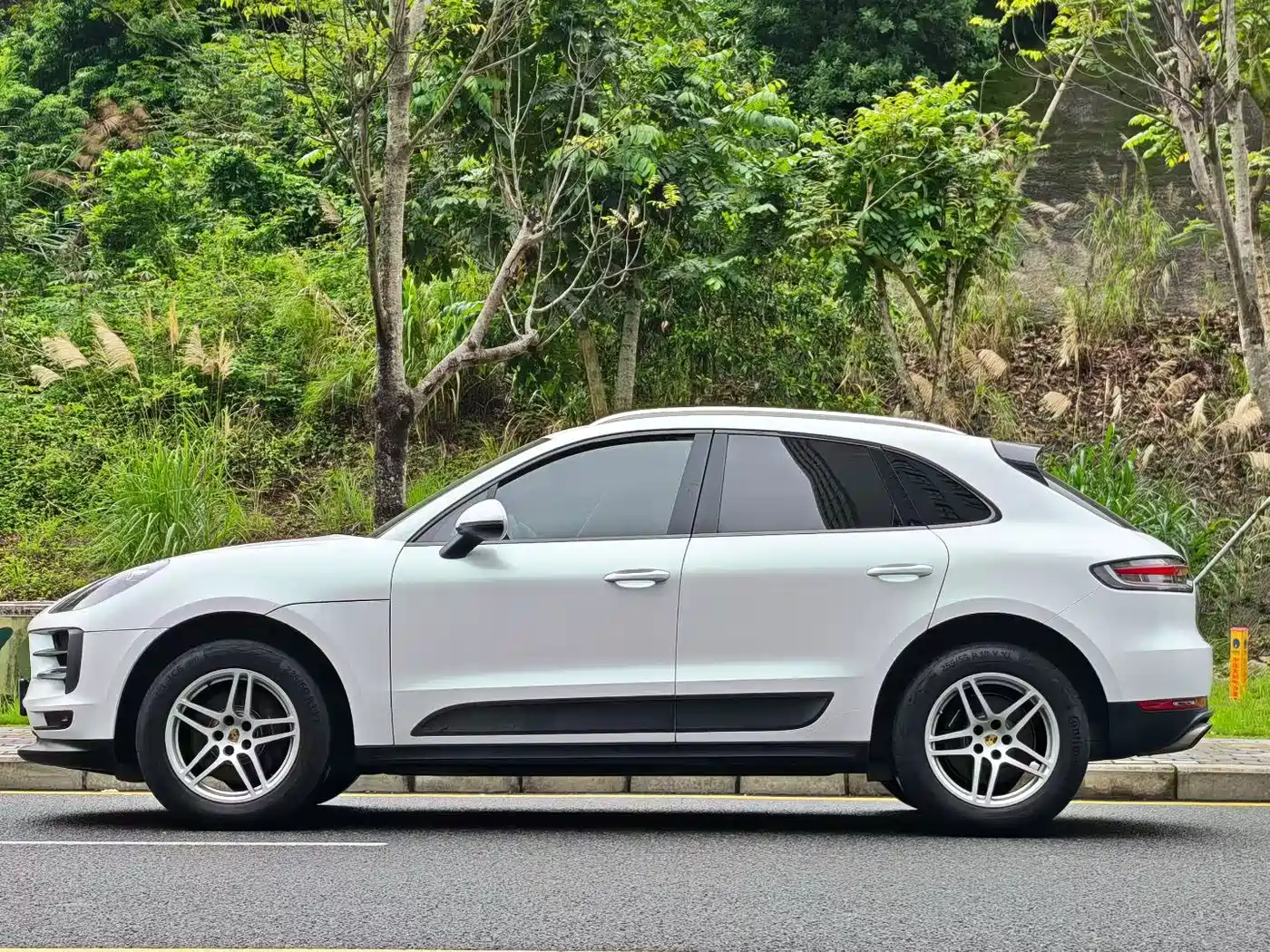 Porsche Macan 2021 Macan 2.0T фото 3