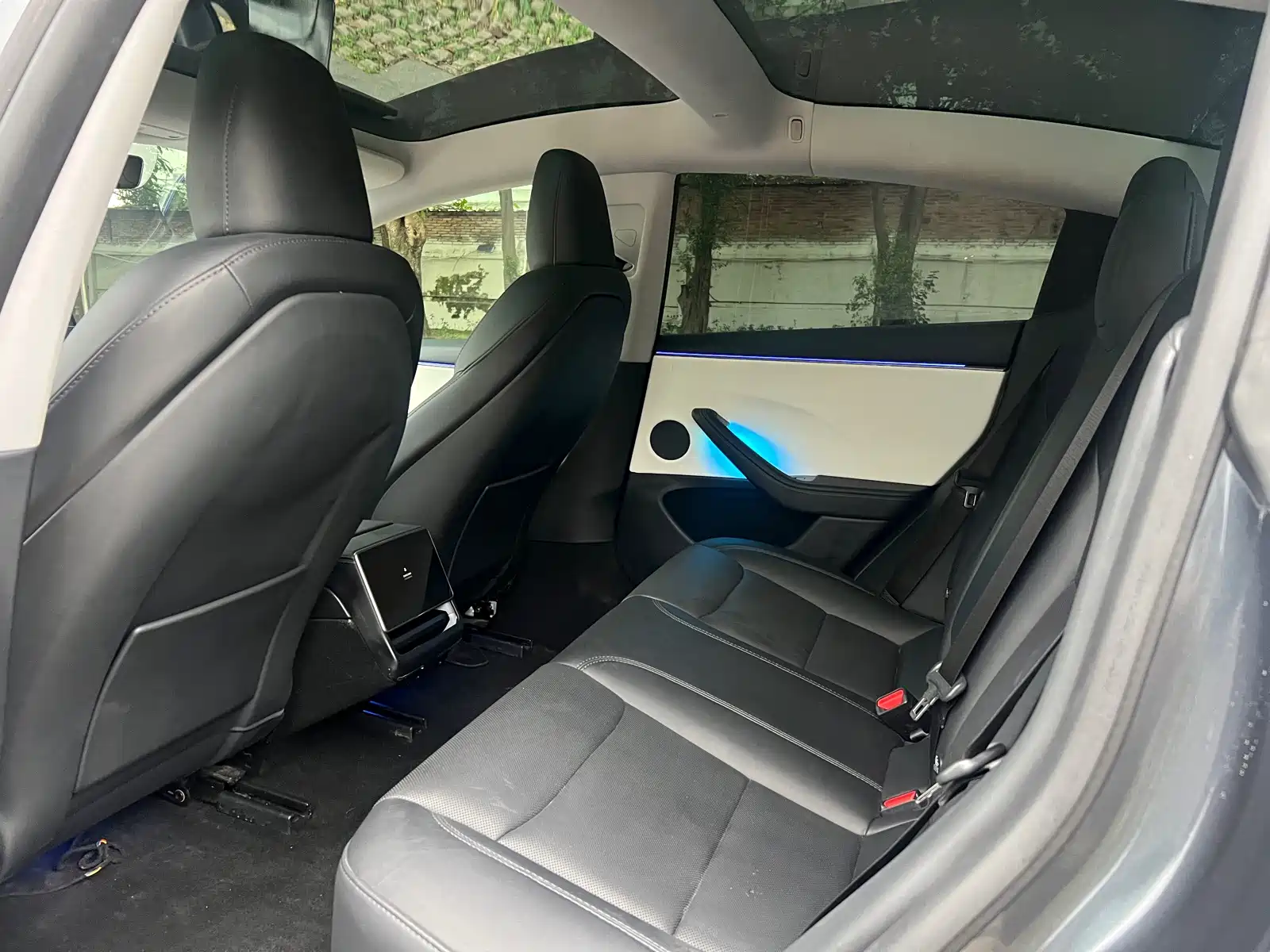 Фото 6 - Tesla Model 3