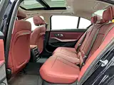 Photo 15 - BMW 3 Series