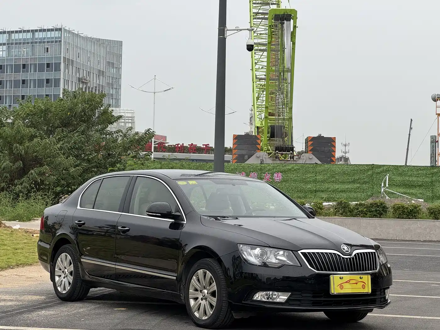 Škoda Superb 2013 1.4TSI DSG Gentleman Edition фото 6