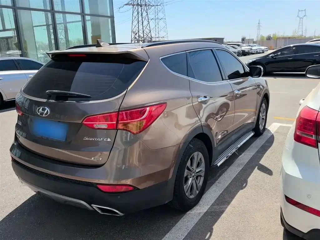 Hyundai Santa Fe 2015 2.0T Automatic 4WD Smart 5-Seater фото 7