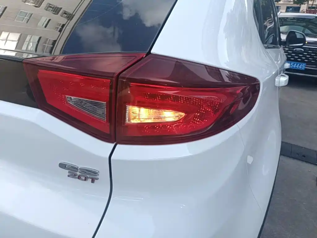 MG Roewe RX5 2018 2017 20T Automatic Premium Edition