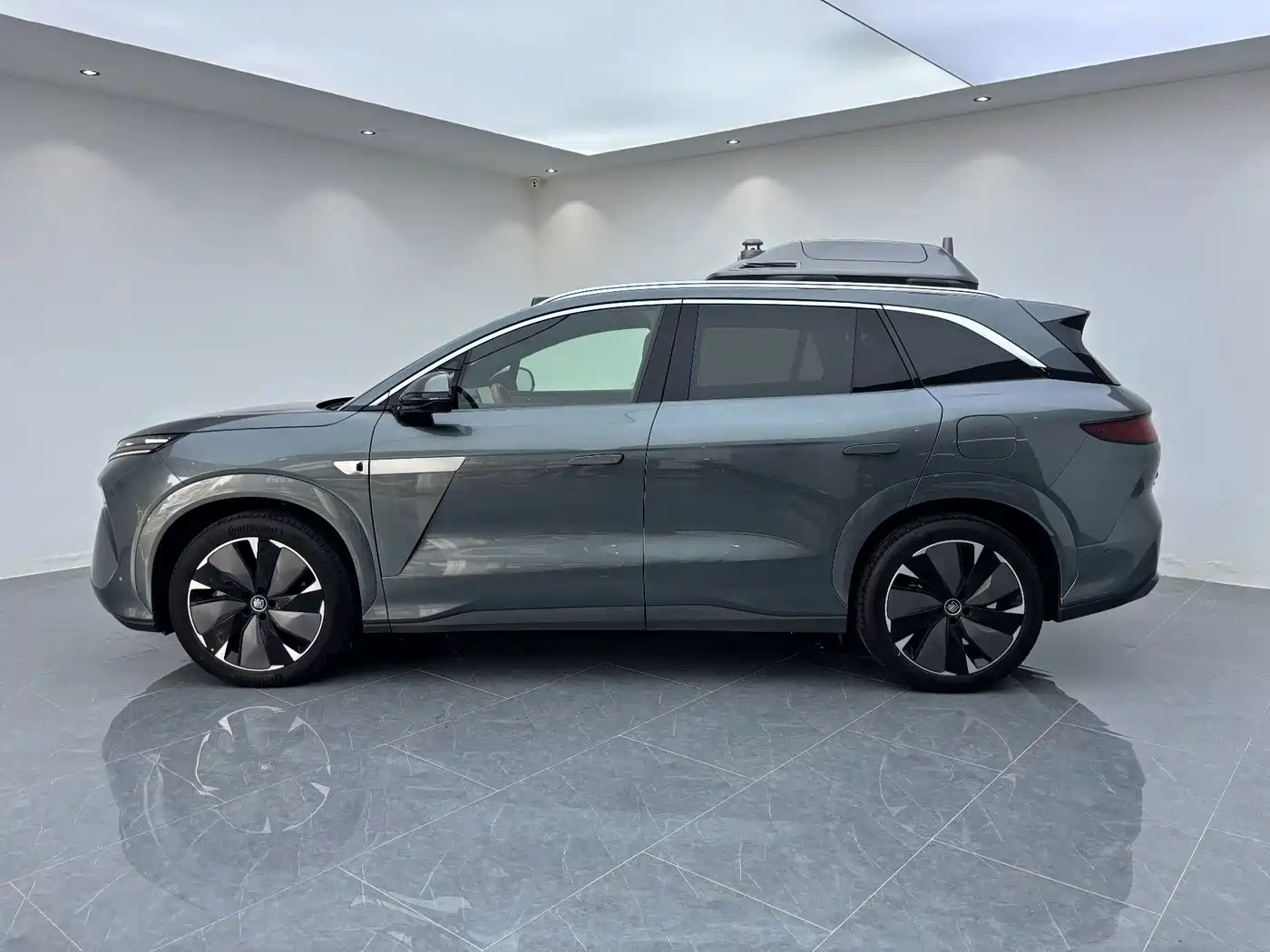 BYD Tang L 2025 2025 DM 175KM Drone Player Edition