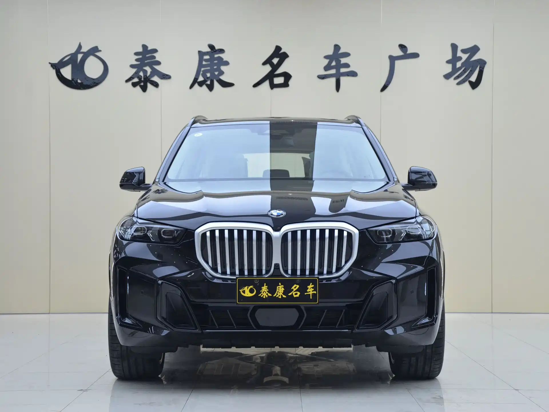 Фото 2 - BMW X5