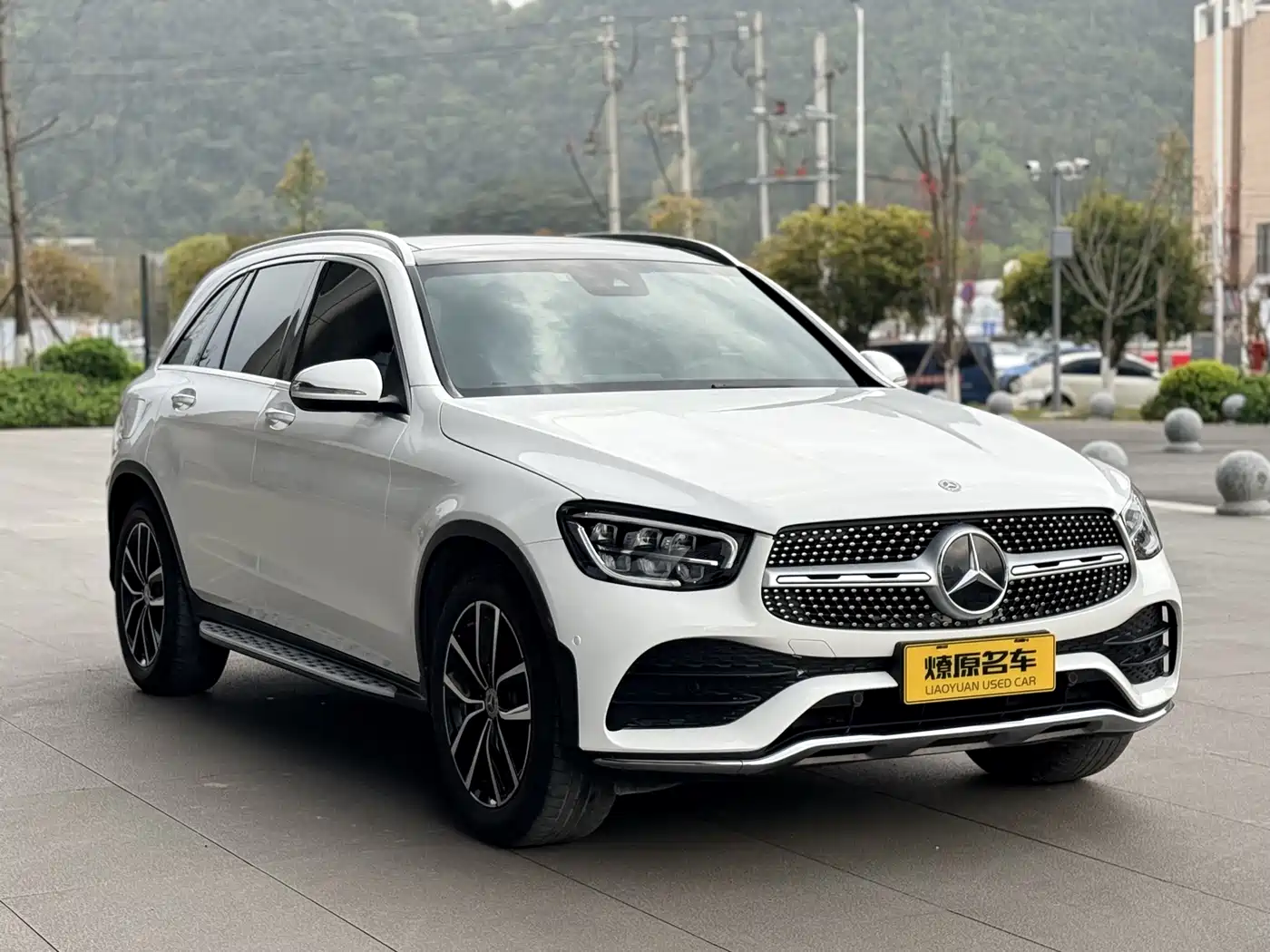 Mercedes-Benz GLC 2020 Facelift GLC 300 L 4MATIC Dynamic фото 3