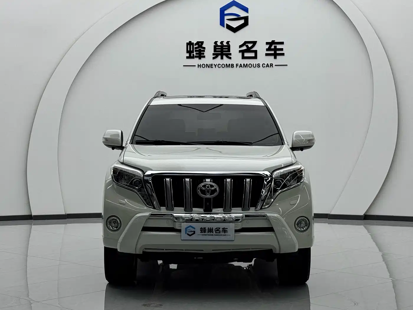 Toyota Prado 2016 3.5L Auto VX NAVI фото 2