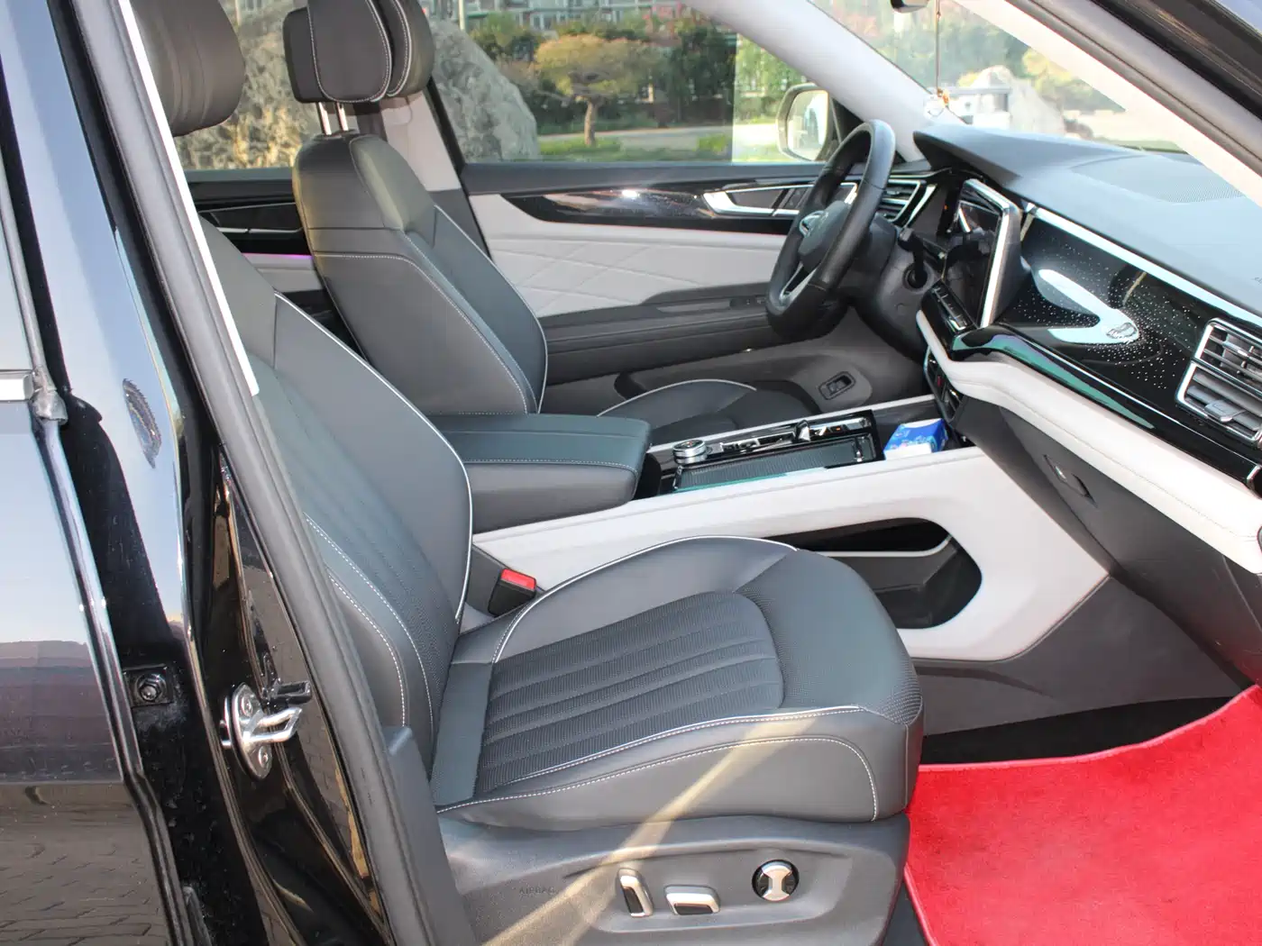 Volkswagen Teramont 2024 380TSI 4WD Prestige Luxury Edition фото 17