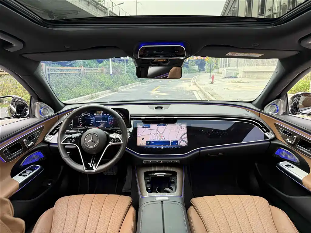 Mercedes-Benz E-Class 2024 Model E 300 L Luxury фото 8