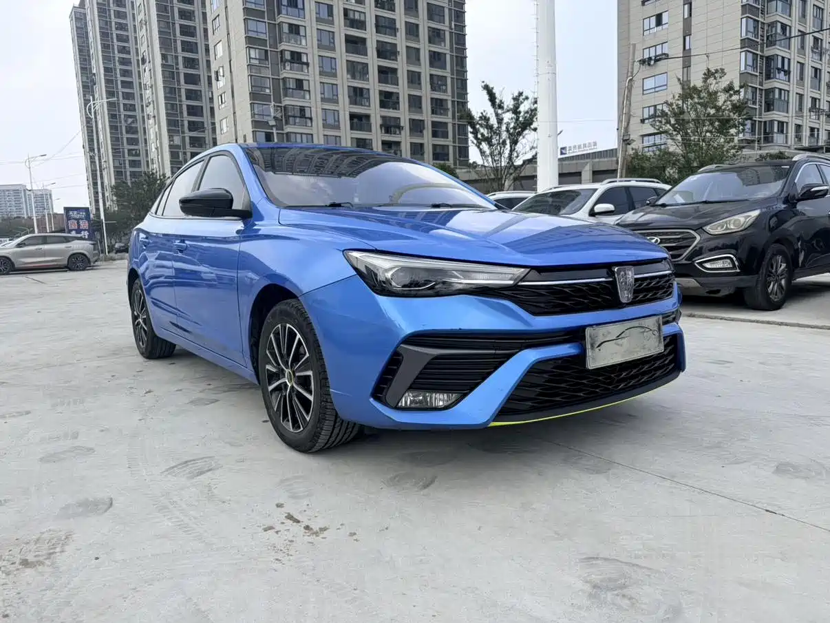 Фото 3 - Roewe i5