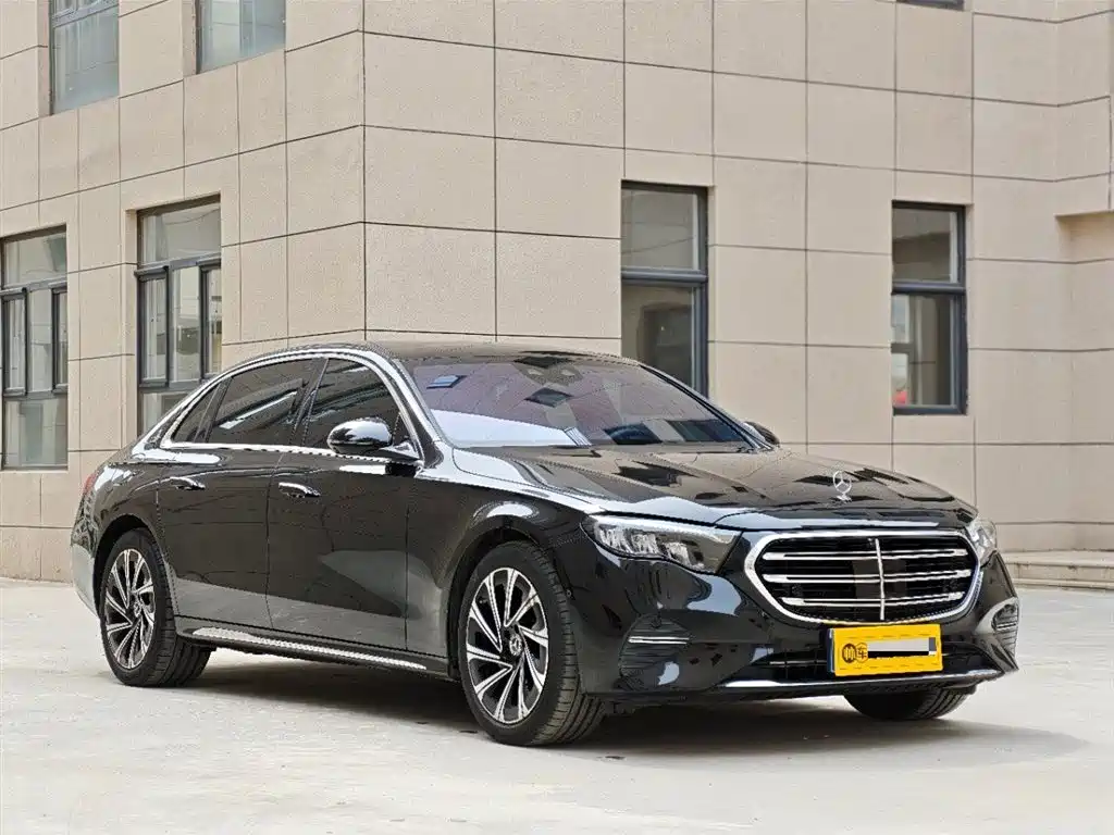 Mercedes-Benz E-Class 2024 Facelift E 300 L Luxury фото 3