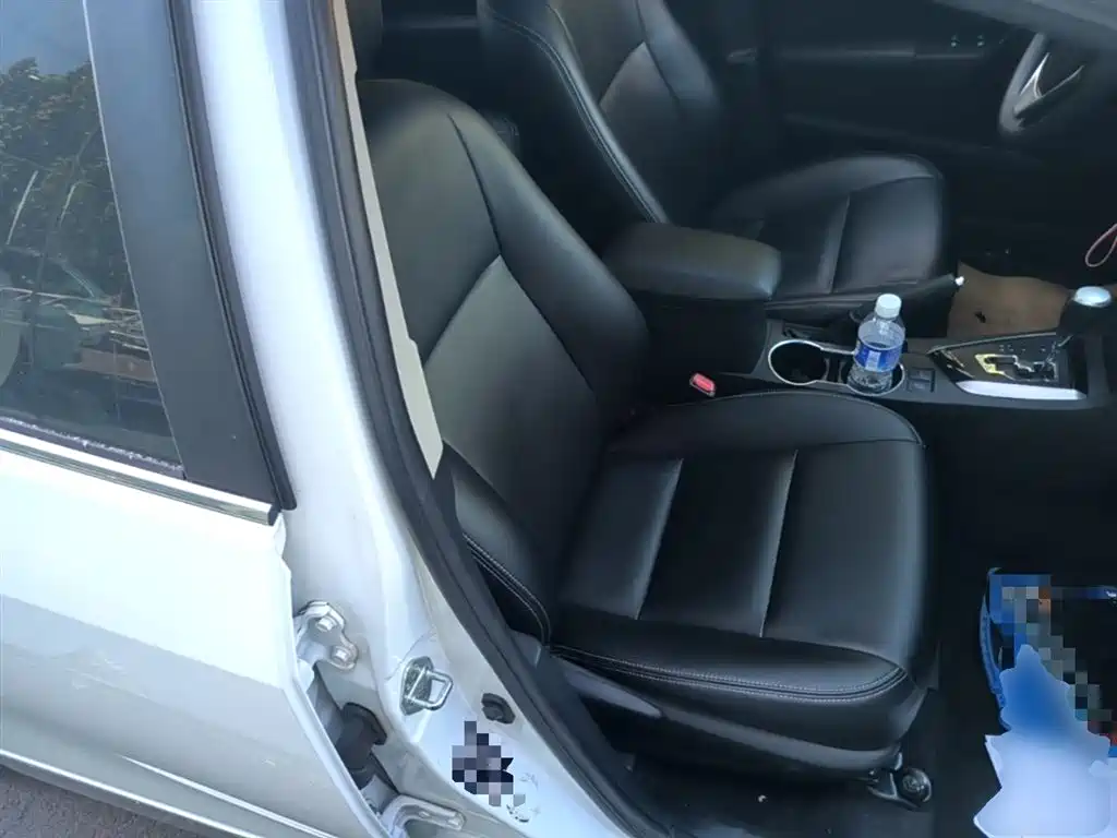 Toyota Corolla 2017 Facelift 1.2T S-CVT GL-i фото 24