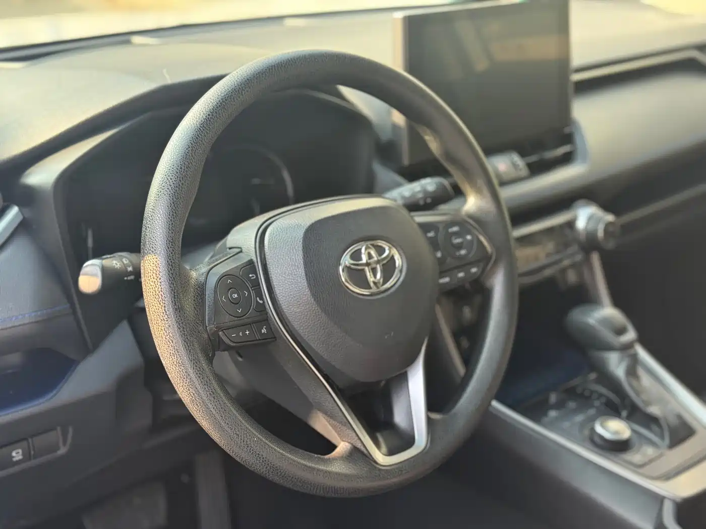 Toyota Wildlander 2020 2.0L CVT AWD Tech Edition фото 13