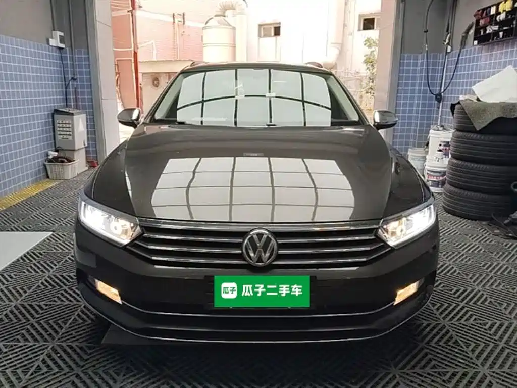 Volkswagen Weilan 2016 380TSI 2WD Comfort Edition фото 3