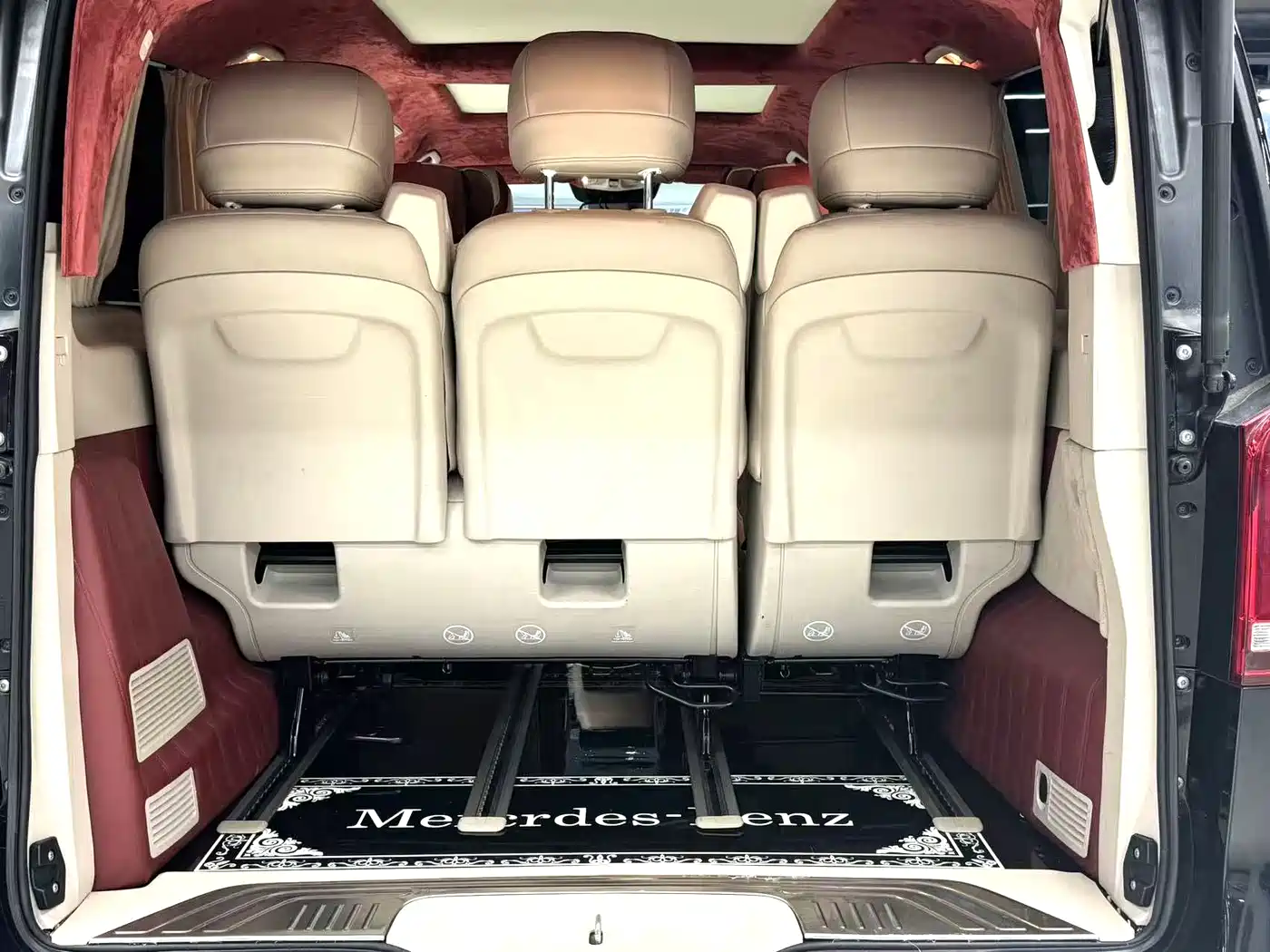 MERCEDES-BENZ V CLASS