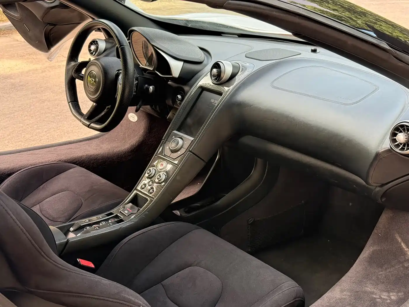 McLaren 650S 2014 3.8T Spider фото 6