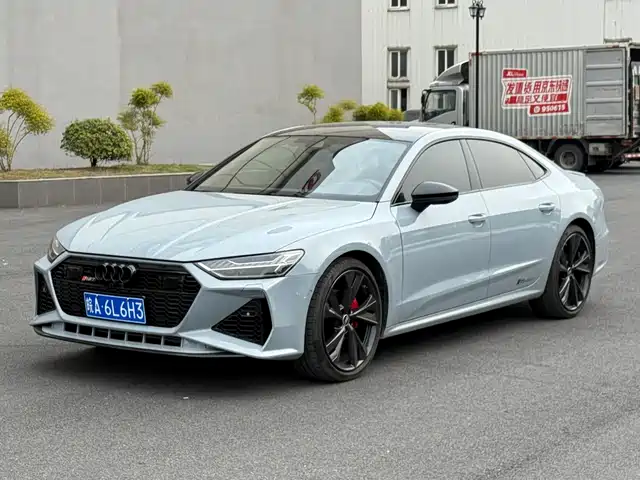 AUDI A7L