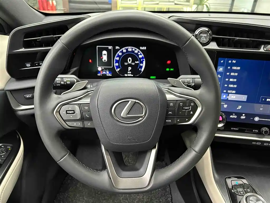 Lexus RZ 2023 450e 4WD Deluxe фото 3