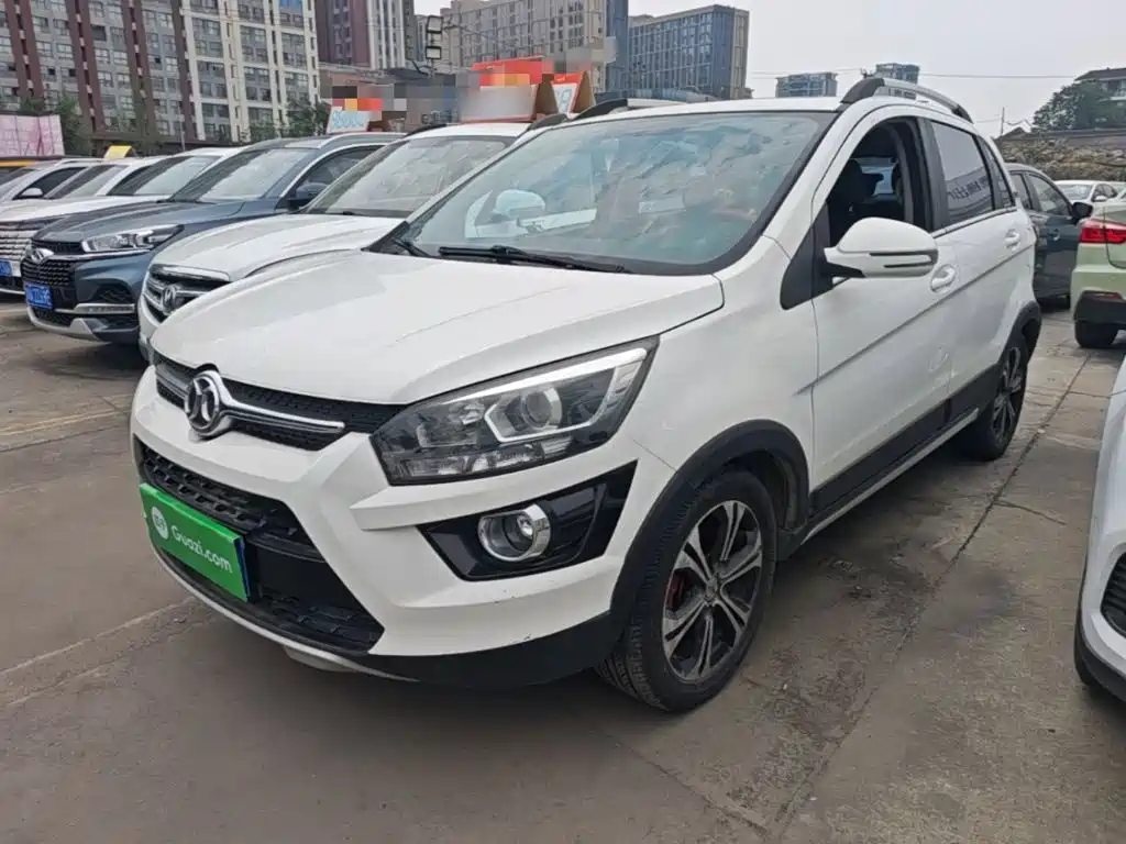 BAIC Senova X25 2016 2015 1.5L Automatic Elite