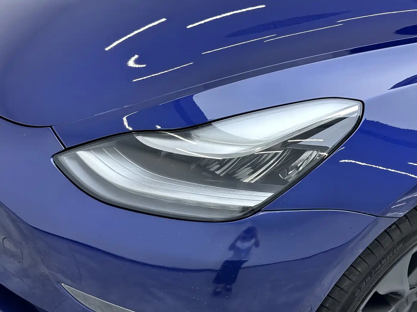 Tesla Model 3 (Import) 2019 2019 Long Range All-Wheel Drive Edition