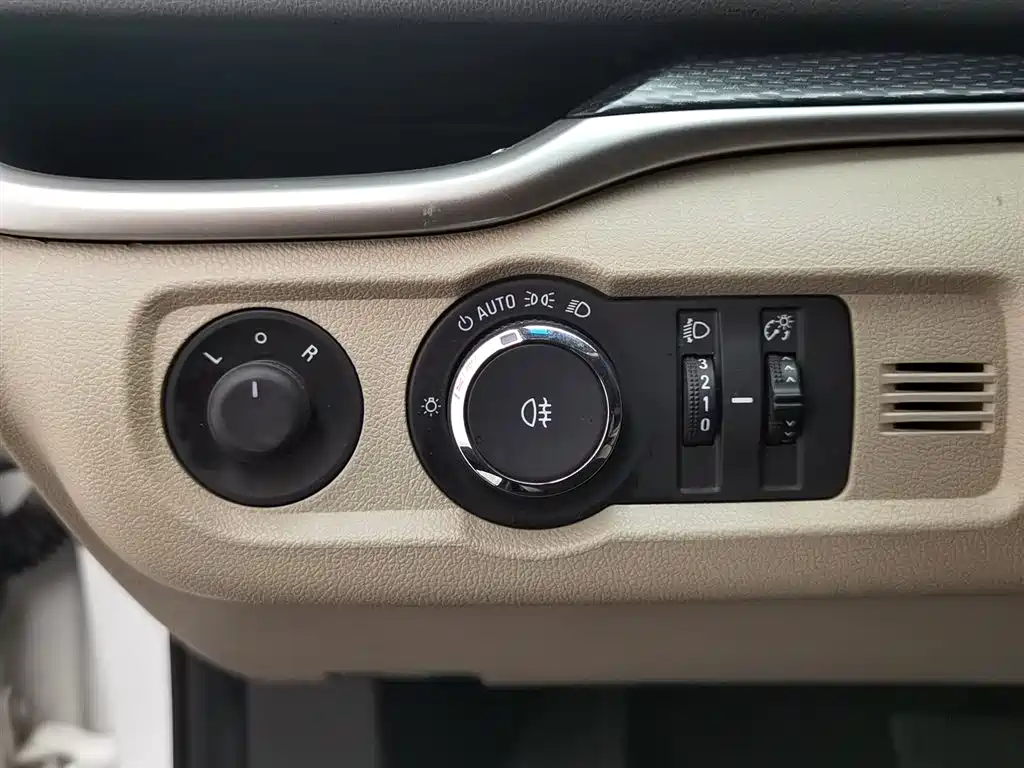 Buick Excelle 2021 Exemplar 1.5L Auto Elite фото 21