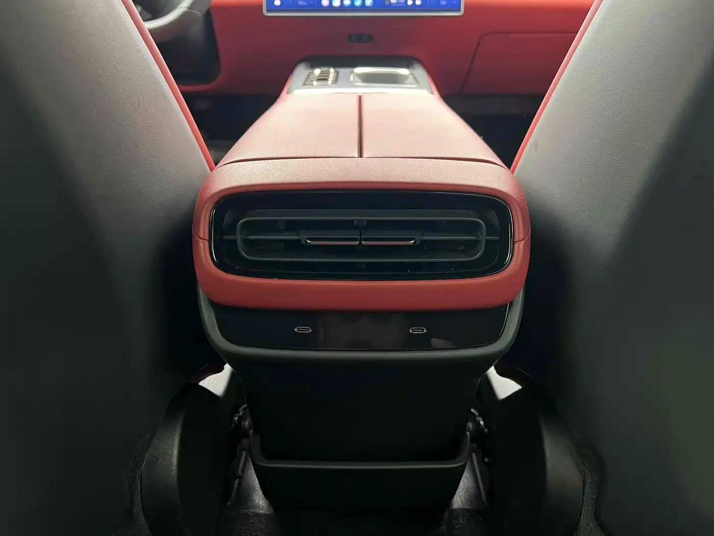 Xiaomi Auto Xiaomi SU7 2024 RWD Ultra Long Range Advanced Smart Driving Pro Edition фото 10