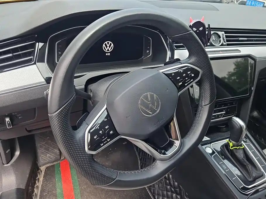 Volkswagen Magotan 2023 Model 2 Million Commemorative Edition 330TSI DSG Luxury фото 15
