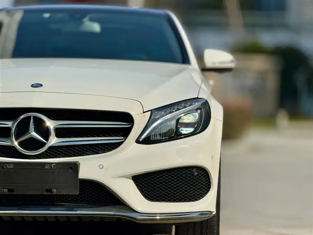 Mercedes-Benz C-Class 2015 C 200 L Sport фото 3