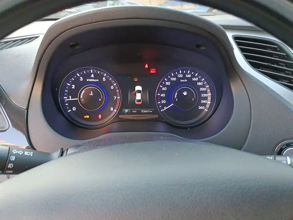 Hyundai Azera 2011 2.4L Flagship фото 7