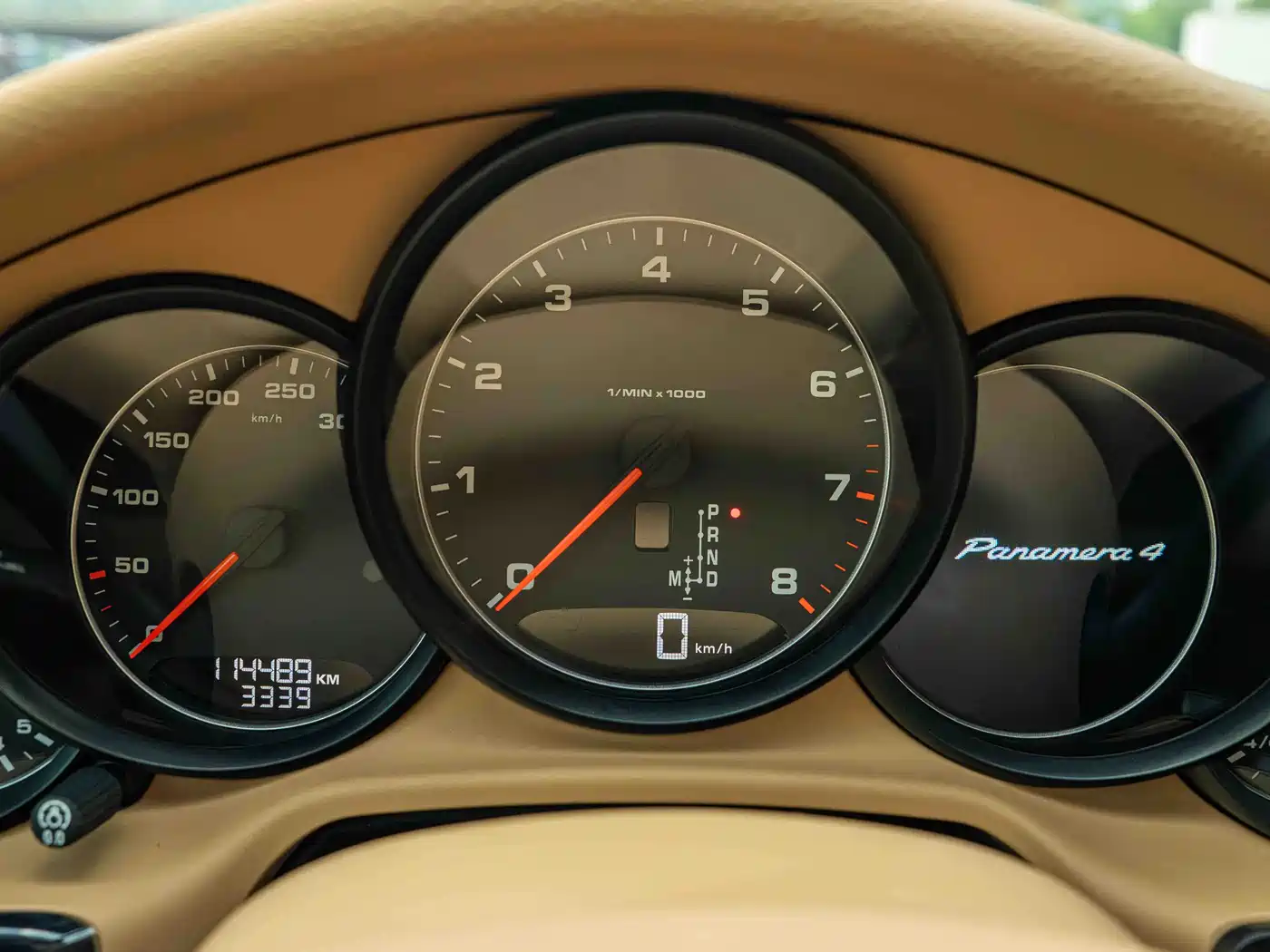 Porsche Panamera 2014 Panamera 4 3.0T фото 17