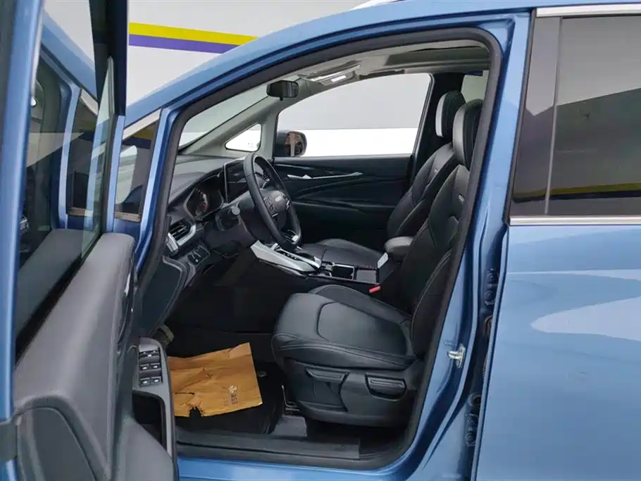 SAIC Maxus Maxus G50 2019 1.5T Automatic Elite Edition China VI фото 9