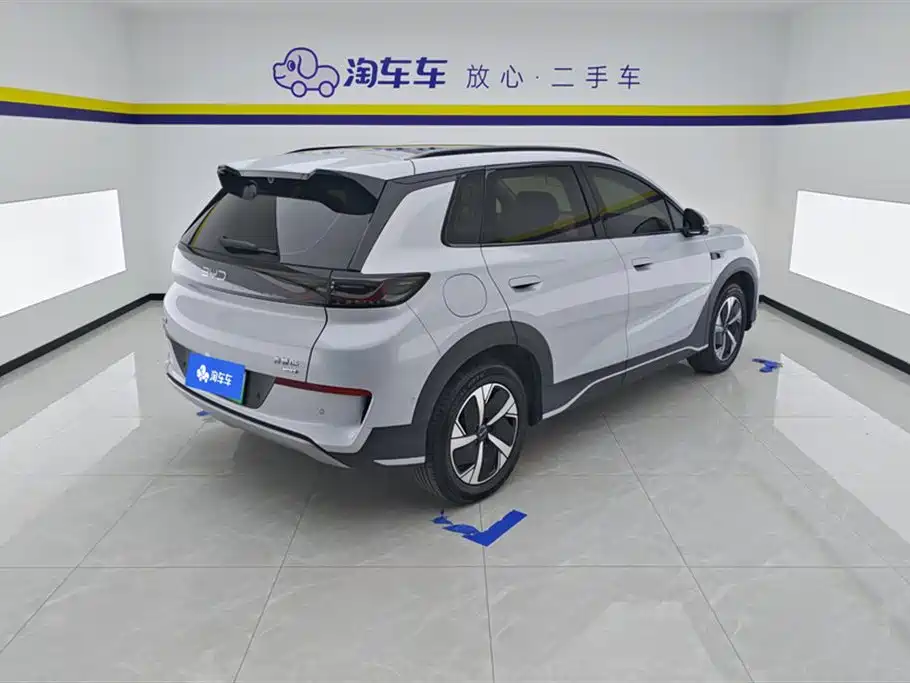 BYD Hai Shi 05 EV 2025 520KM Smart Navigation Edition фото 3