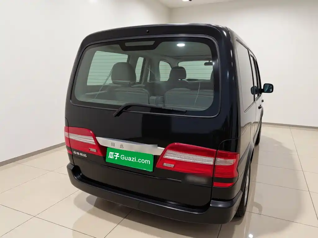 Jinbei Grace 2015 2015 2.0L Classic Edition Standard Model Long Wheelbase 7/9-Seater