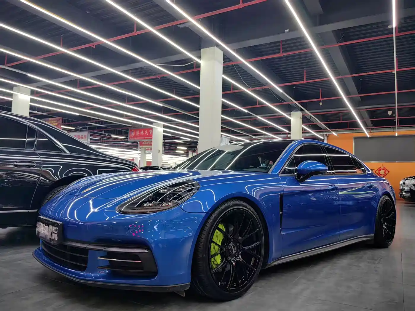 Porsche Panamera 2017 Panamera 4 Executive Long Wheelbase 3.0T