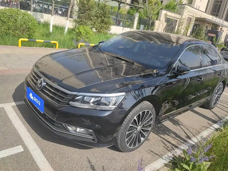 Volkswagen Passat 2017 330TSI DSG Prestige