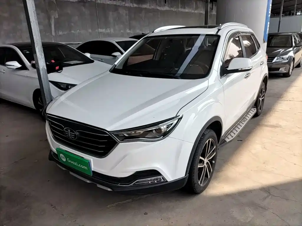 Besturn X40 2017 2017 1.6L Manual Luxury