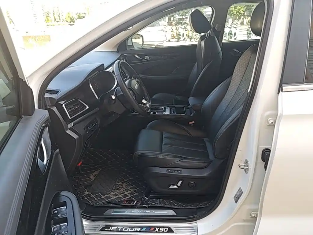 Jetour X90 2019 2019 1.5T Auto Luxury 6-seater China V