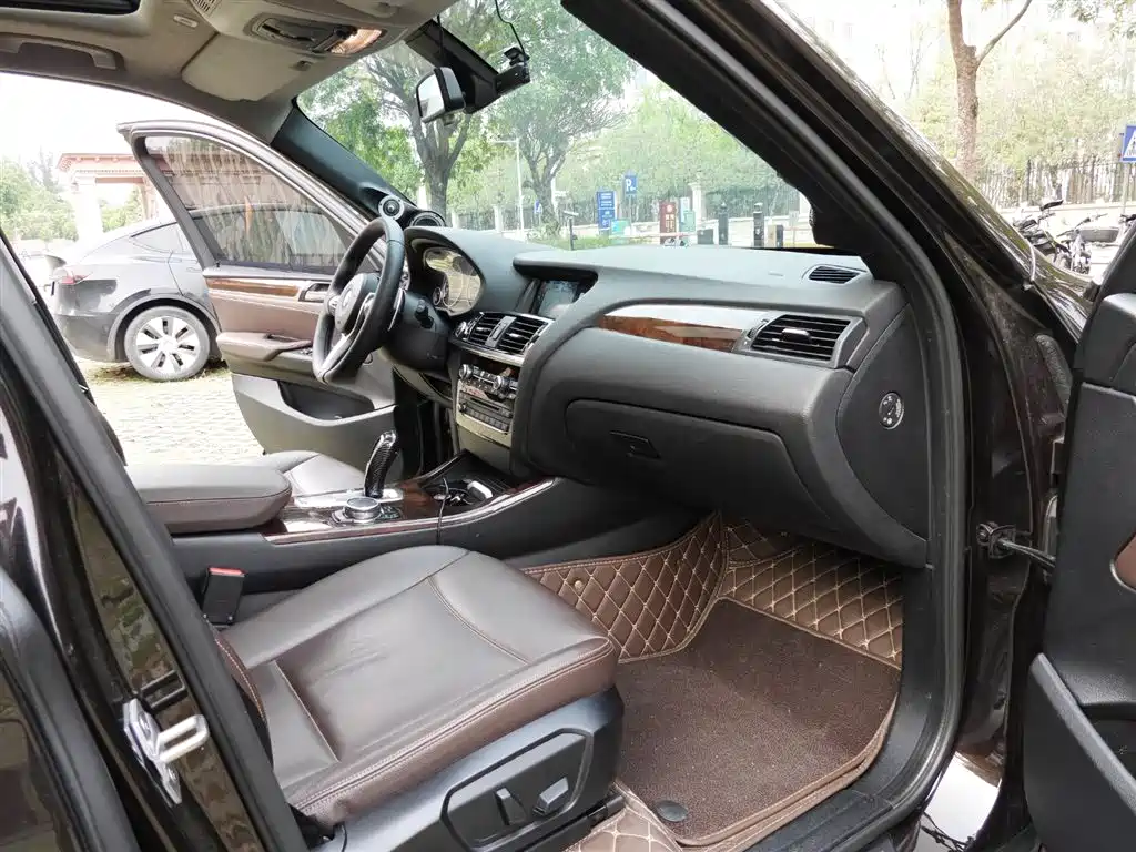 BMW X3 (Import) 2014 xDrive20i X Design Package фото 8