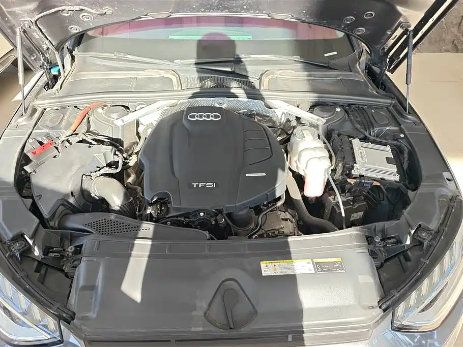 Audi A4L 2020 40 TFSI Fashion Dynamic Edition фото 10
