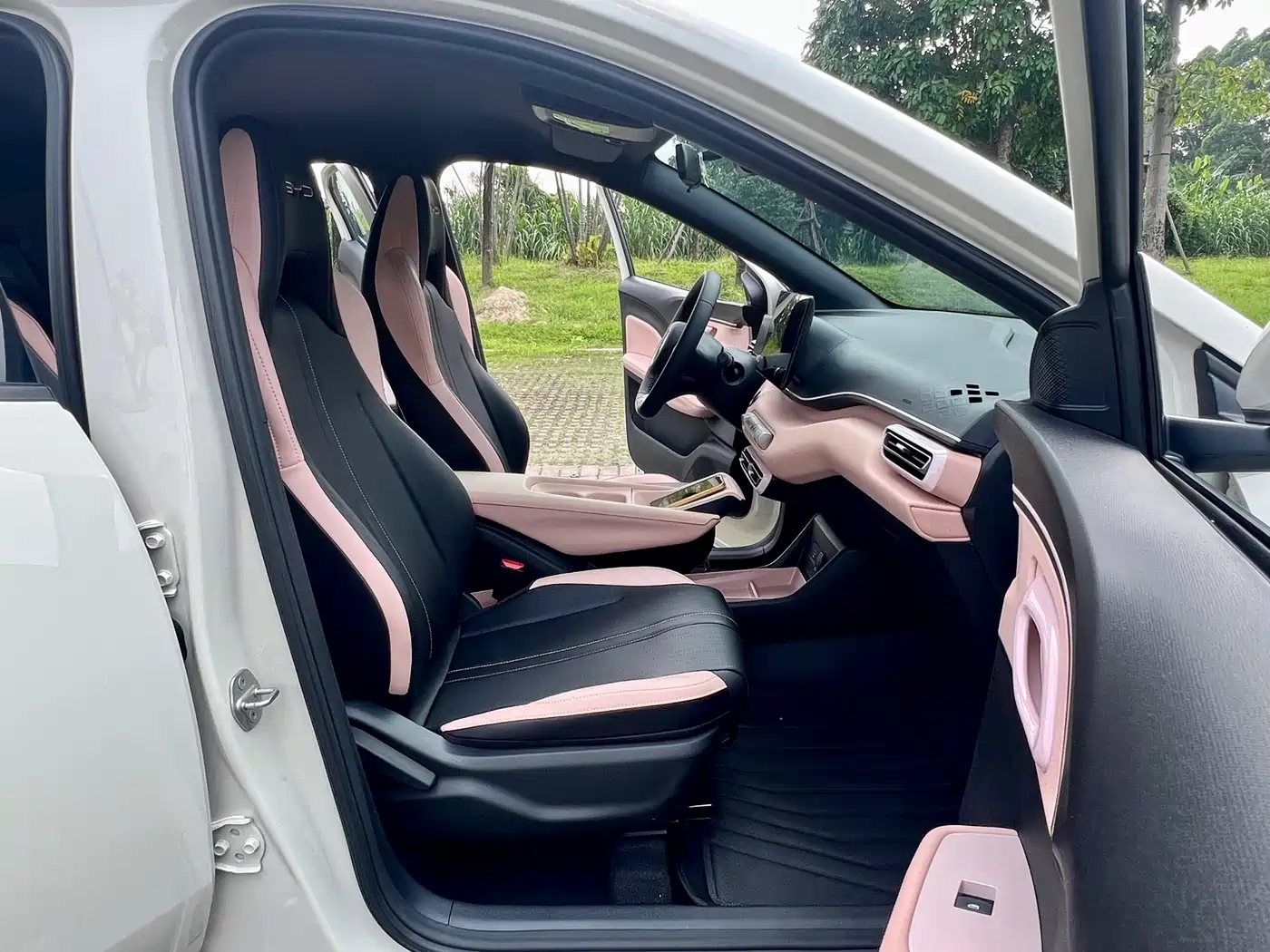 BYD Seagull 2024 Glory Edition 305km Freedom Edition фото 16