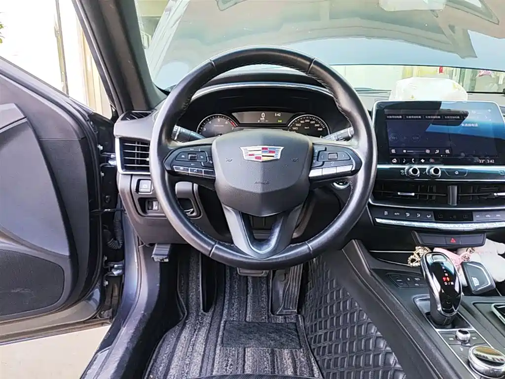 Cadillac CT5 2020 28T Technology Edition фото 11