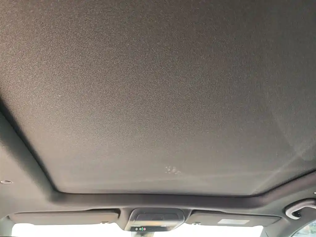 Cadillac XT5 2022 2.0T AWD Luxury (Hummingbird Edition) фото 18