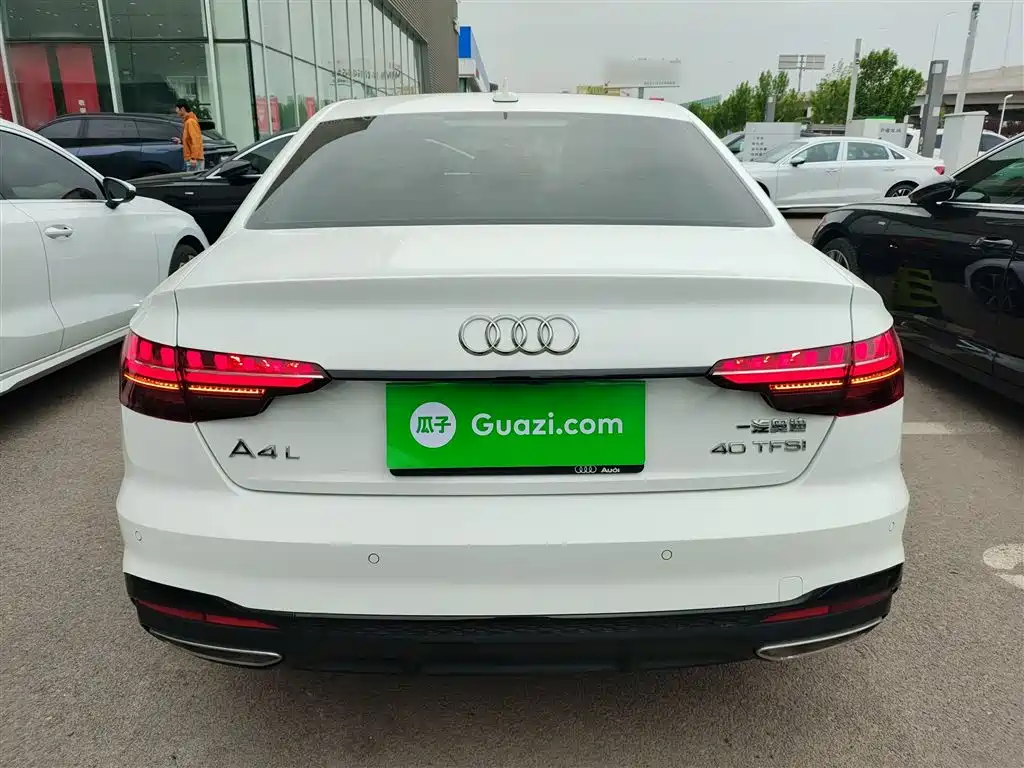 Audi A4L 2024 40 TFSI Luxury Dynamic фото 6