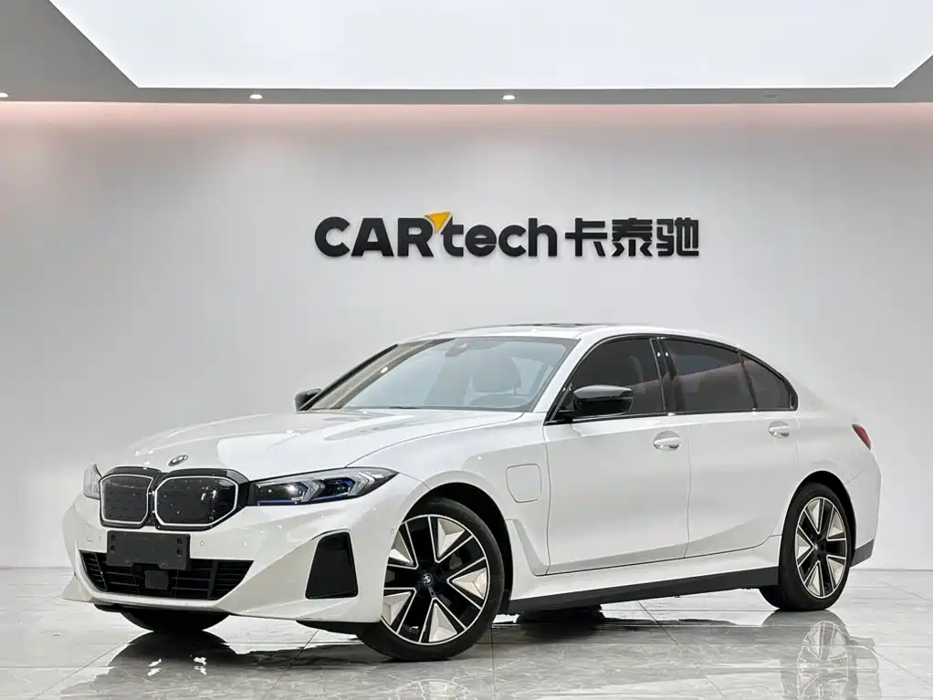 BMW i3 2023