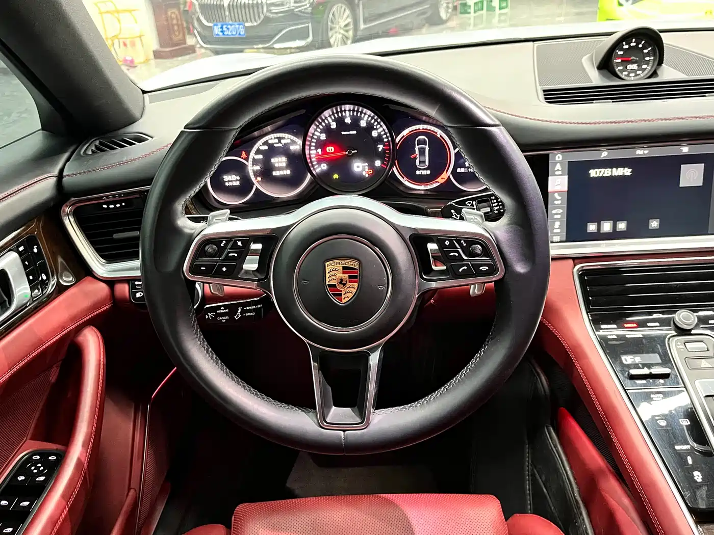 Porsche Panamera 2017 Panamera 3.0T фото 13