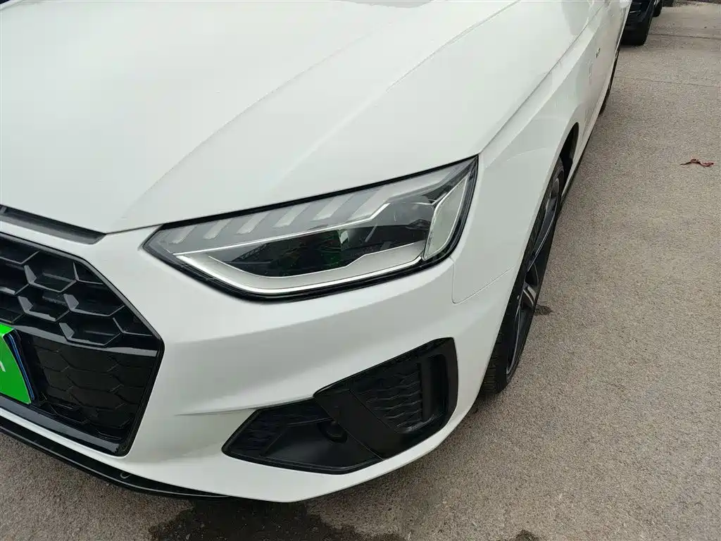 Audi A4L 2024 40 TFSI Luxury Dynamic фото 24