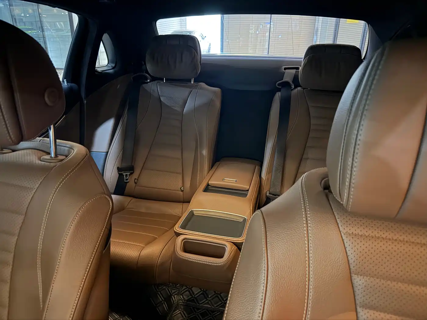 Mercedes-Benz E-Class 2021 Facelift E 300 L Luxury фото 14