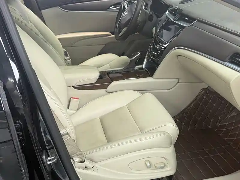 Cadillac XTS 2015 28T Comfort фото 8
