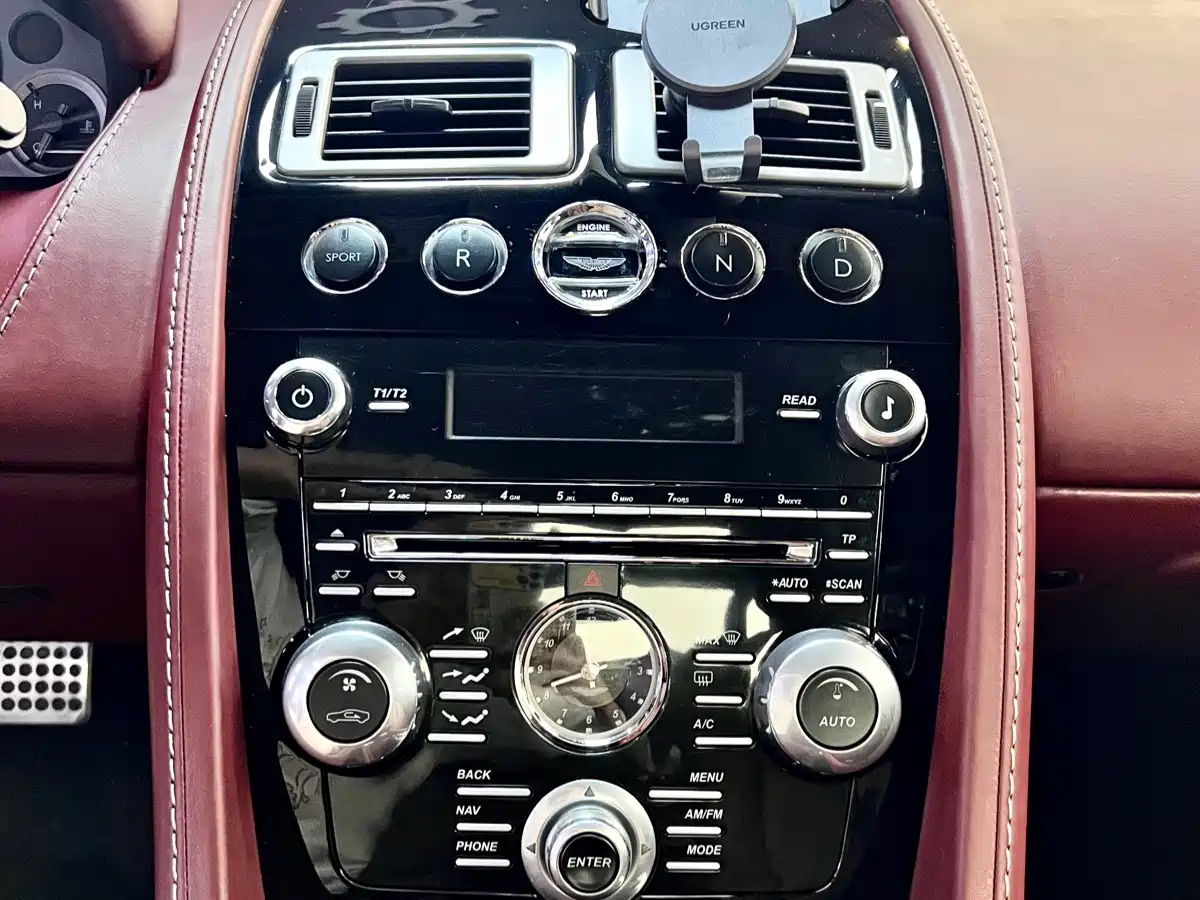 Aston Martin V8 Vantage 2013 2012 4.7L S Coupe