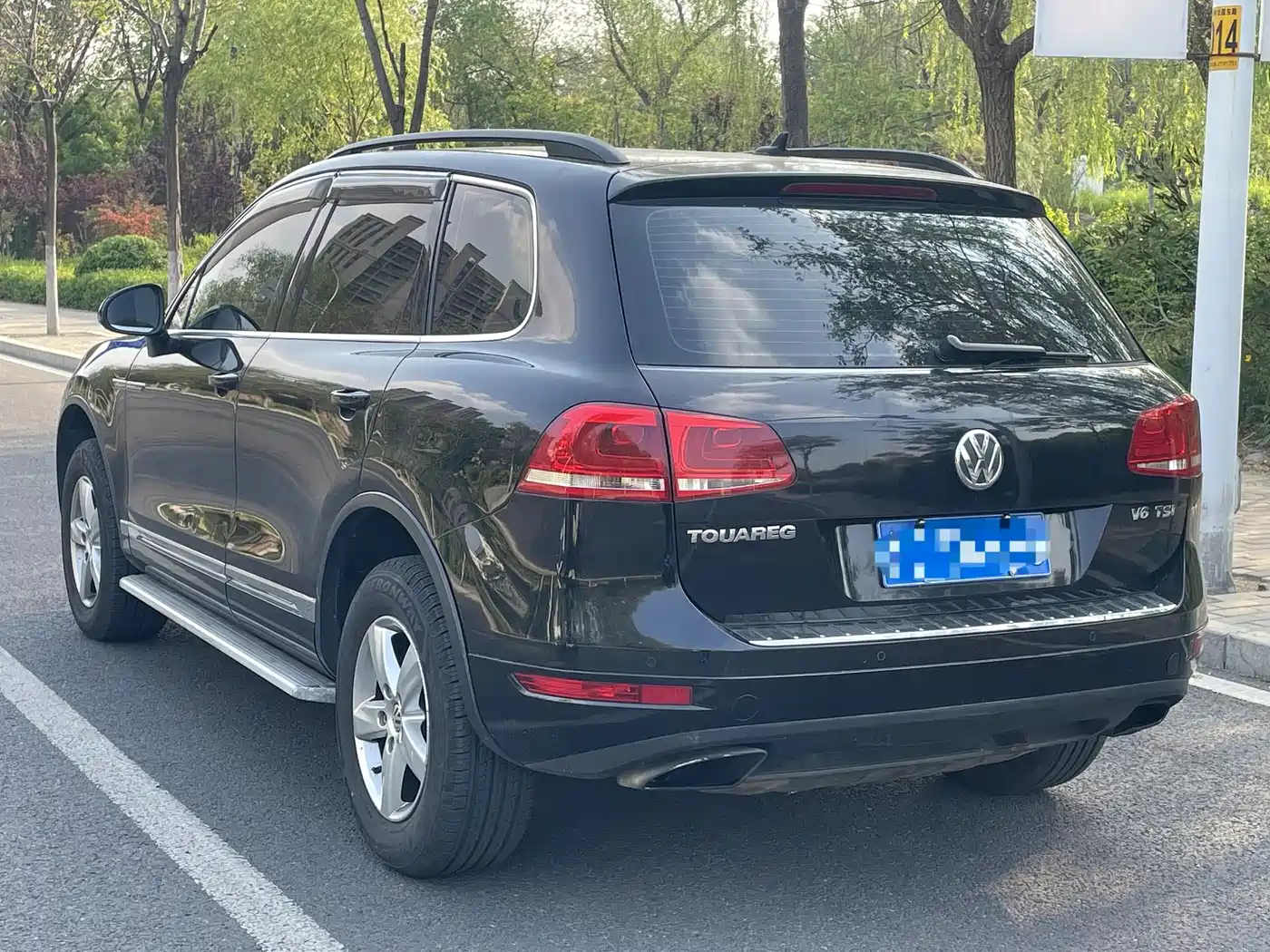 Volkswagen Touareg 2011 3.0TSI Premium фото 4