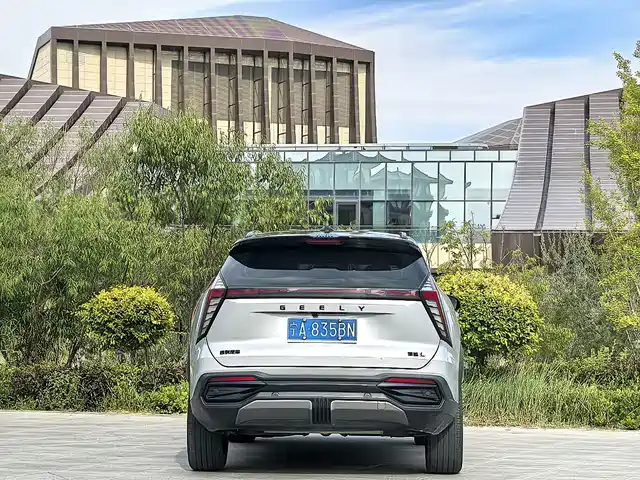 Geely Boyue L 2023 1.5TD DCT Premium — фото 5
